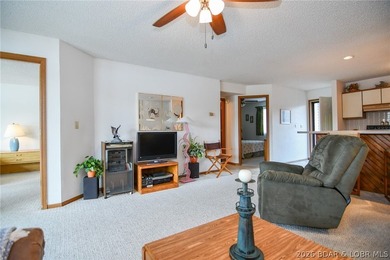 Welcome to your perfect summer escape! This super cute 2-bedroom - photo 10