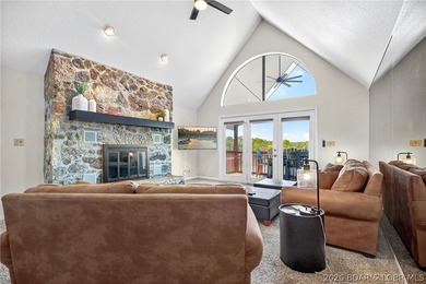 Top-floor living at Summerset Condominiums blends thoughtful - photo 9