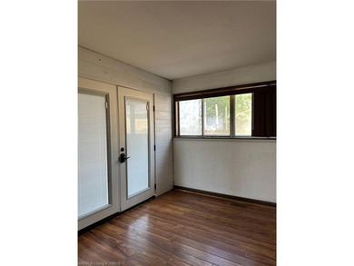 Turnkey 3-unit investment on one parcel: 622 S 6th St + 415 Wood - photo 10