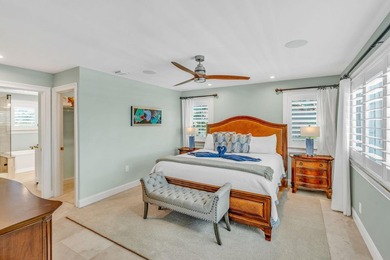 Waterfront pool home with dockage in Venetian Shores offered - photo 12