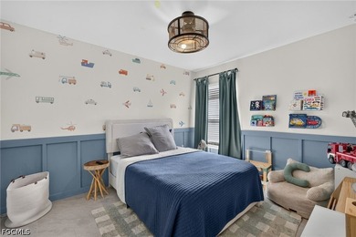 Welcome to this beautifully upgraded 3-bedroom, 2-bath home in - photo 15