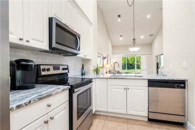 Lake Townhome/Townhouse For Sale in Vero Beach, Florida