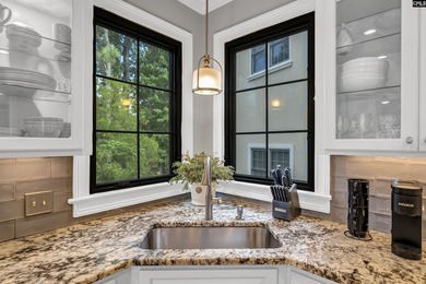 One of Lake Murray's most extraordinary waterfront retreats - photo 23