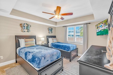 Waterfront pool home with dockage in Venetian Shores offered - photo 35