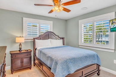 Waterfront pool home with dockage in Venetian Shores offered - photo 37