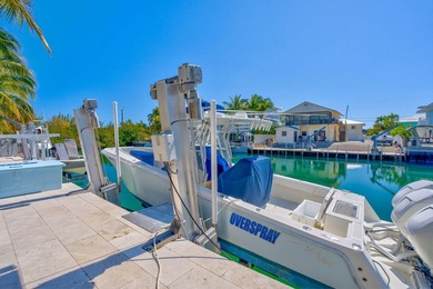 Waterfront pool home with dockage in Venetian Shores offered - photo 46