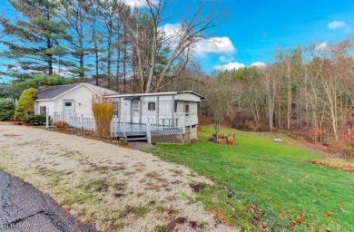 Lake Home For Sale in Dellroy, Ohio