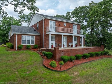 Exceptional value in PRIME LOCATION! This updated brick home on - photo 2