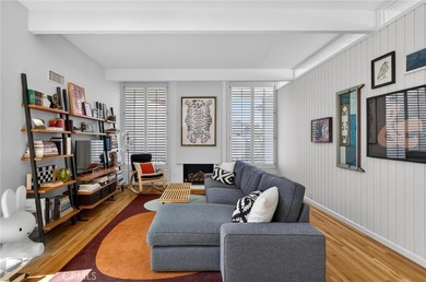 Presenting a Rare Mid-Century Modern Masterpiece in Huntington - photo 13