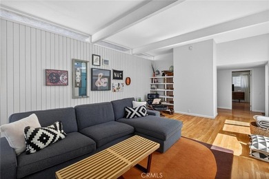 Presenting a Rare Mid-Century Modern Masterpiece in Huntington - photo 16
