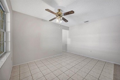Welcome to this charming 2-bedroom, 2-bathroom home in Hudson - photo 31