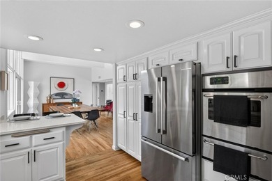 Presenting a Rare Mid-Century Modern Masterpiece in Huntington - photo 31