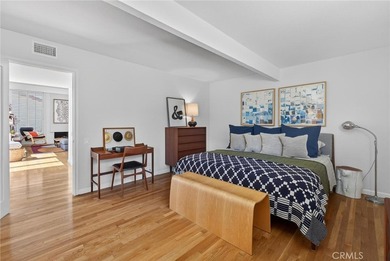 Presenting a Rare Mid-Century Modern Masterpiece in Huntington - photo 33