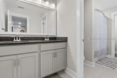 Welcome home to 24 Daffodil Farm Way, a stunning 2020 built home - photo 37