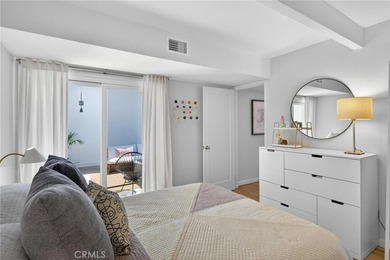 Presenting a Rare Mid-Century Modern Masterpiece in Huntington - photo 45