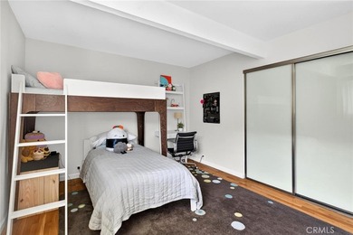 Presenting a Rare Mid-Century Modern Masterpiece in Huntington - photo 47