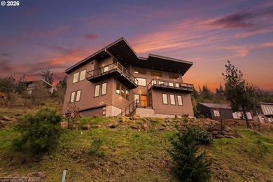 Perched above the Columbia River, this extraordinary Mosier - photo 3