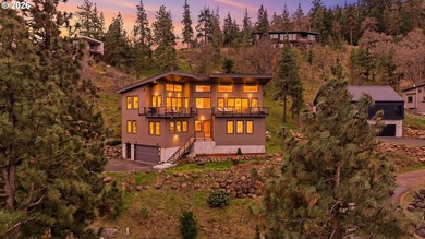 Perched above the Columbia River, this extraordinary Mosier - photo 7