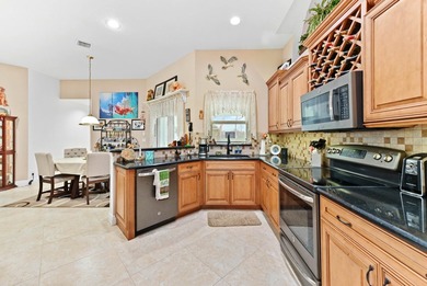 Welcome to this beautifully maintained pool & lakefront home - photo 12