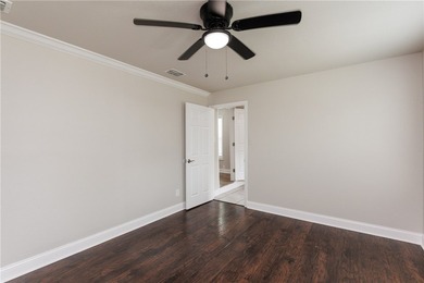 MUST SEE!!!! This charming 3-bedroom, 1-bath home offers comfort - photo 24