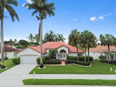 Welcome to this beautifully maintained pool & lakefront home - photo 36