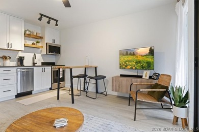 Welcome to Southwood Shores-one of the most sought-after - photo 1