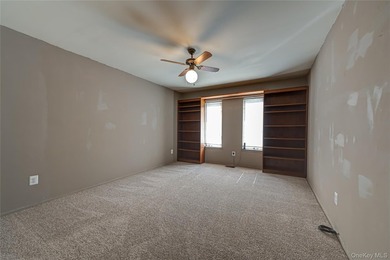 Bring your key & move right into this 3-bedroom, 2.5 bath - photo 16