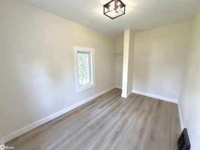 Step Inside To This Beautifully Updated 2 Bed, 1 Bath Home - photo 16