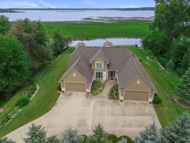 Wind Lake Home For Sale in Waterford Wisconsin