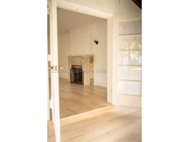 Single-family residence with historic designation by the City of - photo 24