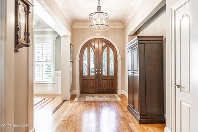 Sprawling, golf-front estate home in the gated community of Mid - photo 5