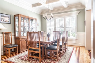 Sprawling, golf-front estate home in the gated community of Mid - photo 6