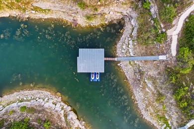 Experience the peace of the Texas Hill Country - photo 28