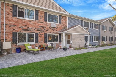 Bright and inviting home offering a perfect blend of comfort - photo 2