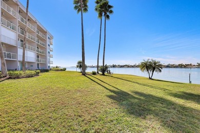 Wake up to sweeping water views of Pass-A-Grille and the iconic - photo 44