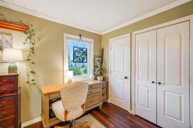 Bright and inviting home offering a perfect blend of comfort - photo 7