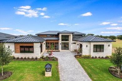 Lake Home For Sale in Horseshoe Bay, Texas