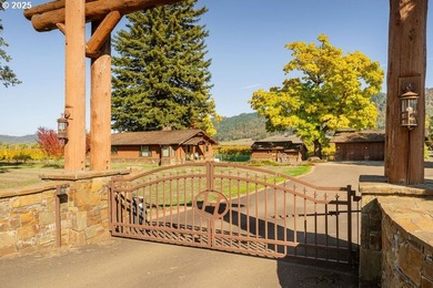 Welcome to Lookingglass Vineyard, a remarkable 142.94-acre - photo 2