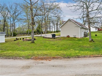 Fresh opportunity for this 4-be, 3-bath home offering over 2,000 - photo 4