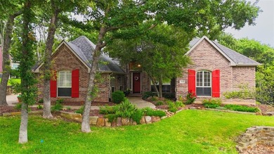 Lake Lewisville Home For Sale in Corinth Texas