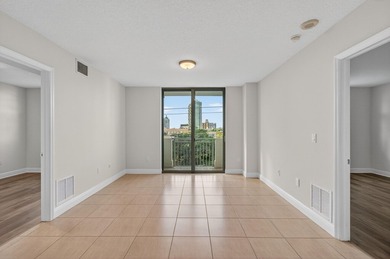 Welcome to your vibrant new lifestyle in the heart of Downtown - photo 13