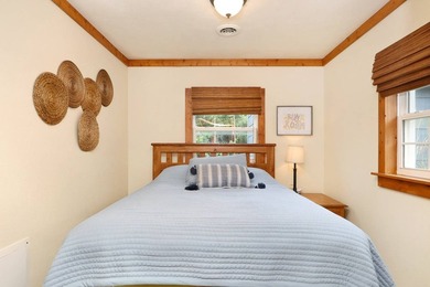 Phenomenal lake property with 180 degrees of water frontage and - photo 15