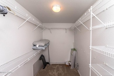 Looking for a move-in ready home or a solid  investment? This - photo 23