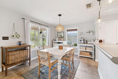 ~REASONABLE OFFERS WILL BE CONSIDERED~Charming single-story home - photo 7