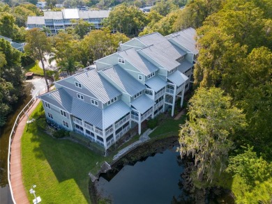 Lake Condo For Sale in Palm Harbor, Florida