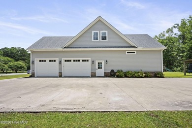 Located in the prominent Country Club East community, this - photo 5