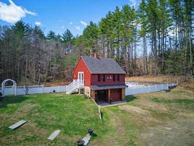 Tucked away on more than three private acres along the Middle - photo 5