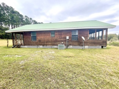 MOTIVATED SELLERS:  Rustic Home With Front Porch On Quiet Road - photo 5