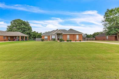 ***Improved price!***Welcome to this beautifully maintained - photo 3