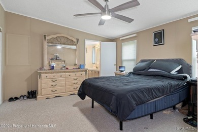 Well maintained 3-bedroom 2 bath home located in the highly - photo 13